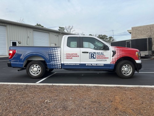 Promotional vinyl graphics on trailer