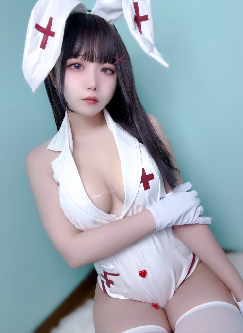 81cd87adb6b8999cbf5819f9a1ef36a6.jpg