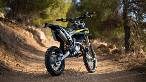84dfc52cc85af58bce7bb2d88d41d84b.jpg