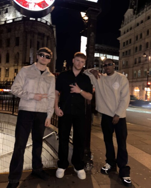 7d7e9a8fbd73de4c74ba2d9416864caa.jpg