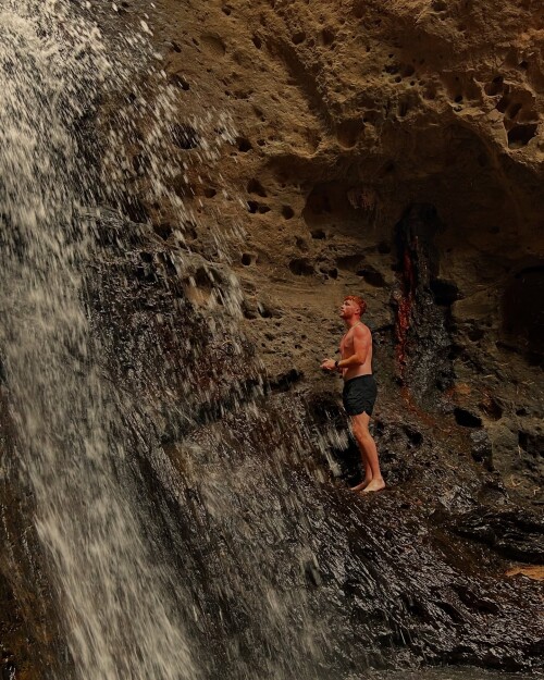94734aae8dad1c58dd790e7d953761d2.jpg