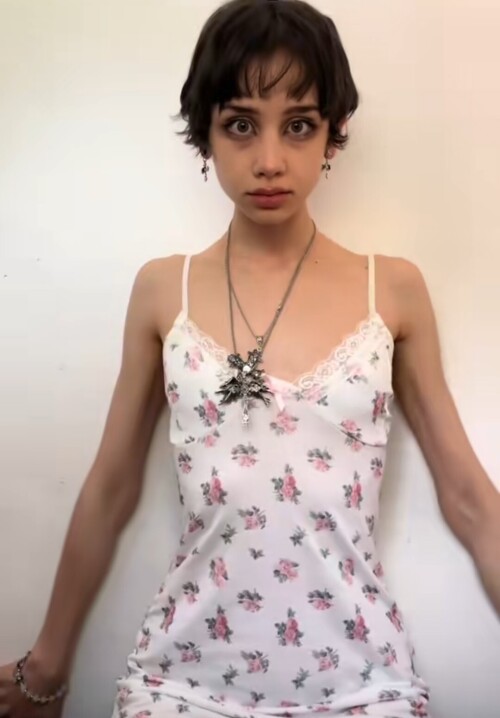 058f13b50dfa9a0f86930a67d0f7b11b.jpg