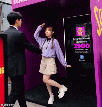 bfbb49264b393cf2dfee17257dd1a7f9.gif