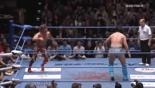 5ac17e0d3d8aa9a4e846e5d4c7d4dafd.gif