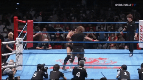 f76ab04c8aa757dc142e8b00a3c29a33.gif