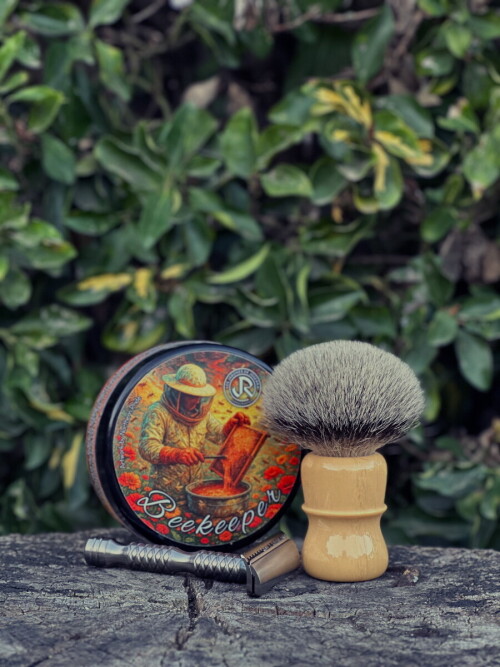 05C24B5E 3965 44E9 A34A 3303B56A459A