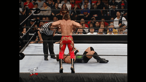 8b2a216616756f099ef535caaad7d08a.gif