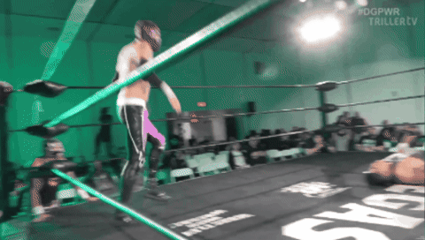adeff1b9f7ae70591f1dee25e20ffbaf.gif
