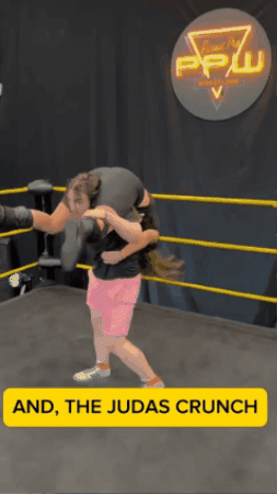 c0290cee1c58b3adefb9b50c0feddecb.gif