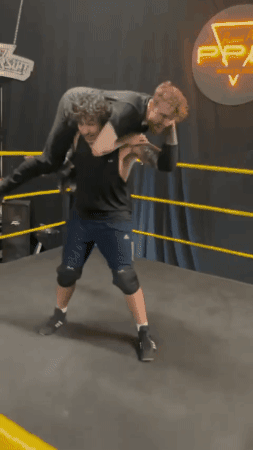dd62ff76a08a306a3d9999e5b8955610.gif