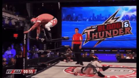 f4a4c4855763c0663eaa01b686a8f907.gif