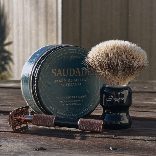 F052DC48 B53D 43AA 8418 9DC34A2ABA27