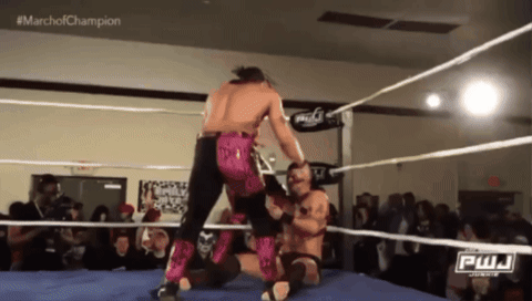 270772af9d379f2fad6ef85296c44c57.gif