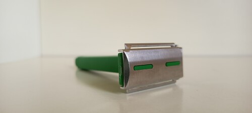 ec018d0c5cc3055861d019e7cd8b62f9.jpg