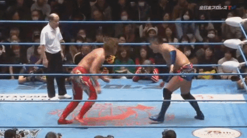 d046b699deaa6ab8c76d0ff34e632e39.gif