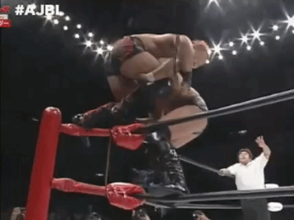 e7b33aa93f553c0f122b86f53ff8424e.gif