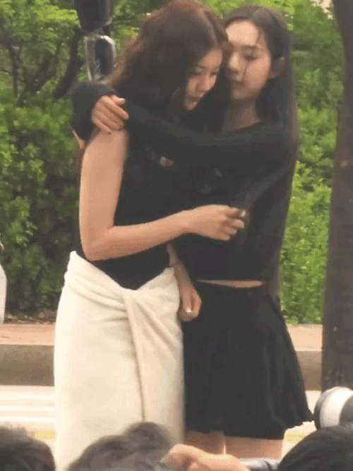 01bbe3f62d385b048610f31f096d85a0.gif