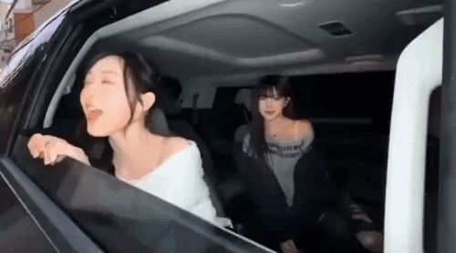78606c12b29a785f0557042844050d91.gif