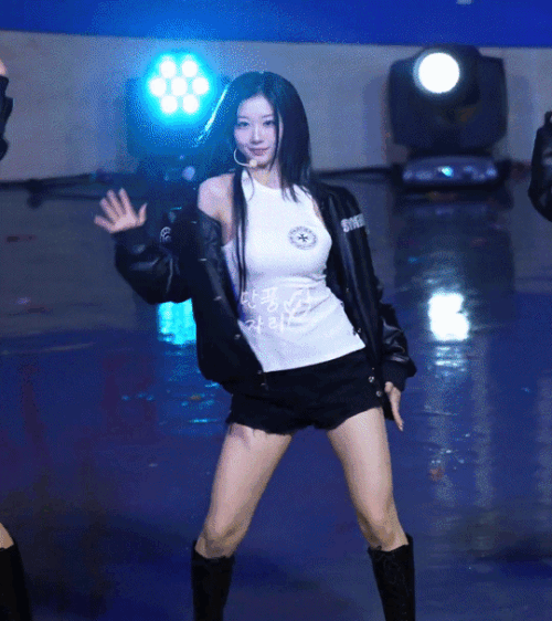 00c28f89f33f3ad8f48c104f3c477d7e.gif