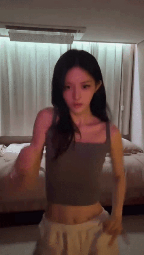 30d966f3a775f96c1c975a39ca4d2ae3.gif
