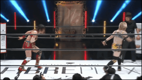2a748875e50ed89cc95d83fbd2ab7fdf.gif