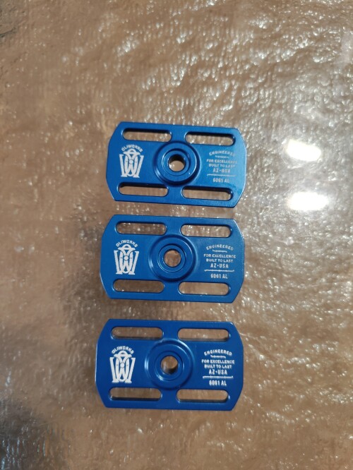 1000052574