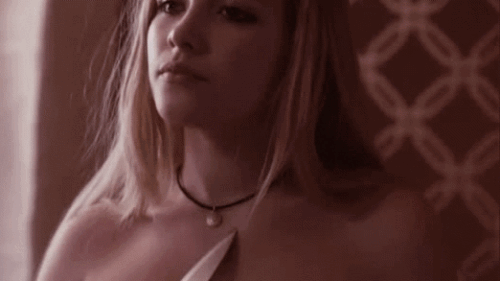 17f218e9e1e515fc1ff6d25b6602dc8d.gif