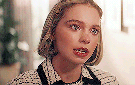 999e037cfe0b248c1b22f5eb1fb1ee6e.gif