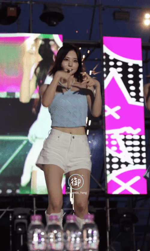 4aec145461a1bf513361cf94befcf10f.gif