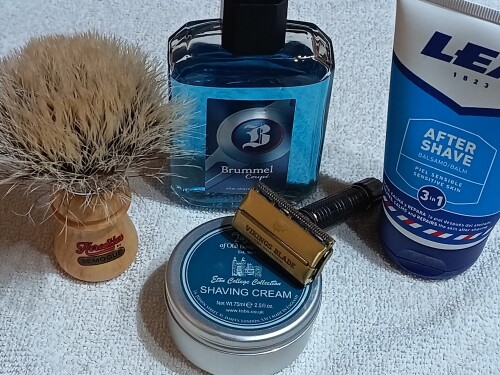 16b3bc12f36fd8d842db089d91992898.jpg