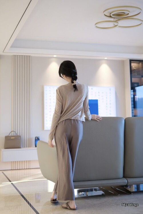 6c6a5ff0311671118c0aefbfd6d3ad75.jpg