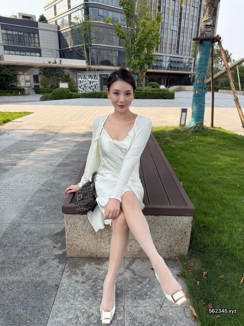 aca5c9a9df334539729121cf5a575cb7.jpg
