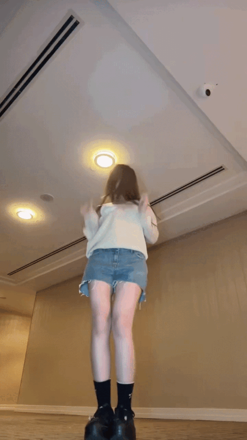 200616d1d1892e1d348096200eef8ccb.gif