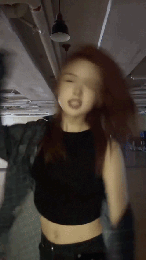 2f6b42ee500a299517a5c98ee83f7d17.gif