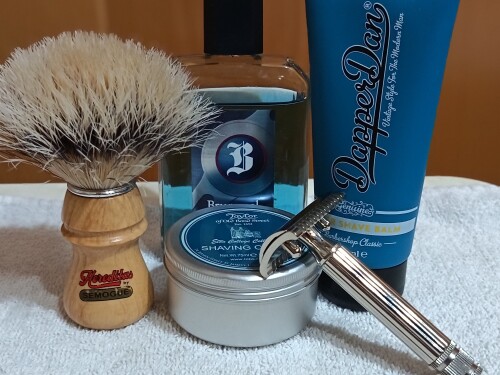 6d84cff22493dd362681552967eef346.jpg