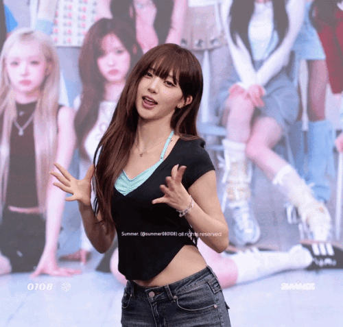 6ebcfcc0408151bec1f8bec9fb1ae977.gif
