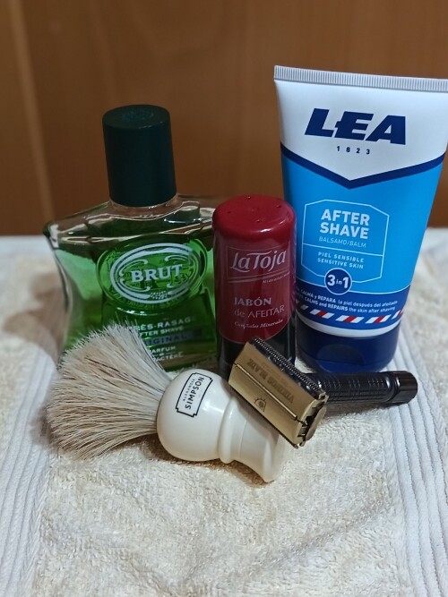 892cfac7c8a47644fb3ccc55c7785616.jpg