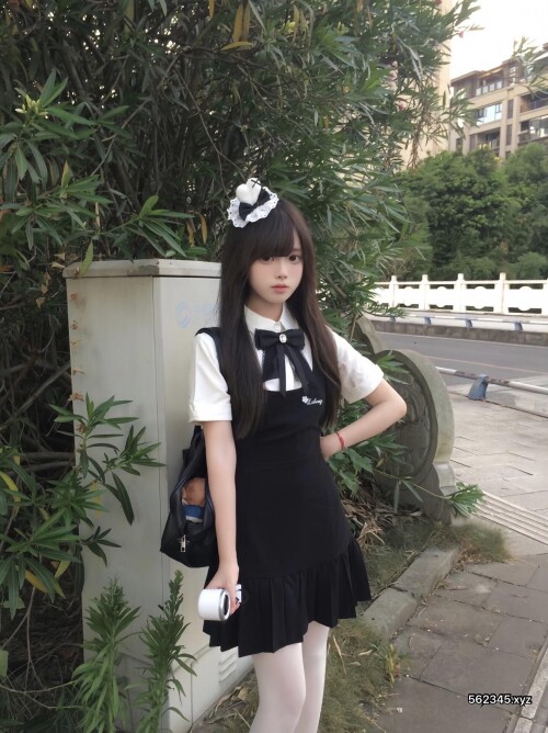 fdcbede1e5a85fb031fd23e876c41745.jpg