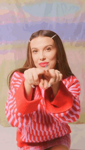73c1adc608f9784d1a1a3628ef610d4e.gif
