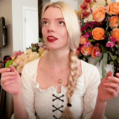 5bcba4244c94a1eda8f29ef0eef2999a.gif