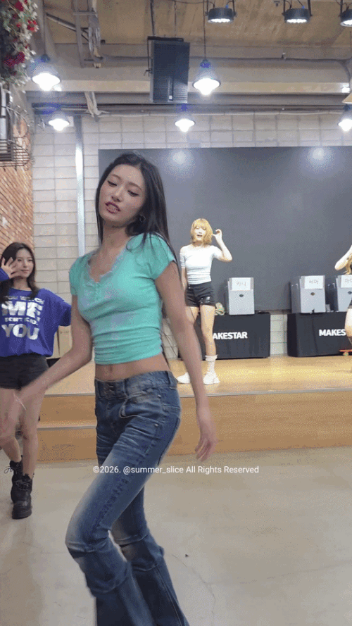 2b9972004e86607290fe321ba2296f9b.gif