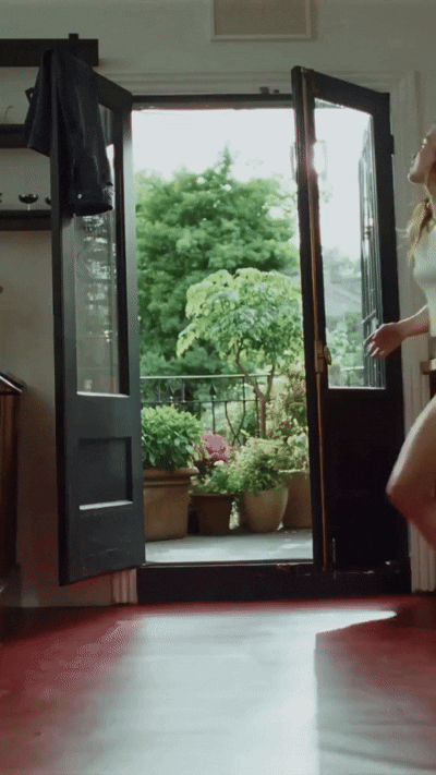 35e39f7ffab4469c2b982e995aa56141.gif