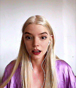 a81c5d6afc3cf4b5e1f2f083c34def15.gif