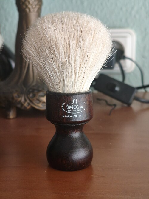 5ec15d90635d98da543cb9efa8d9cfc6.jpg