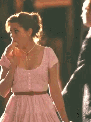 9d37aea22d907b60b6cbce5936b3c3ee.gif