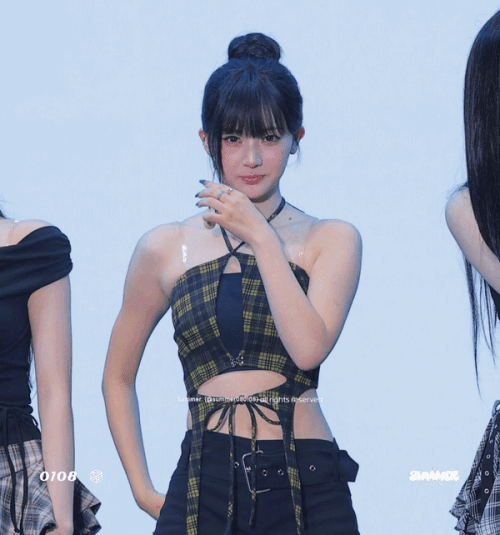 b4ba645503c05e5352f3d3e3f55008d2.gif